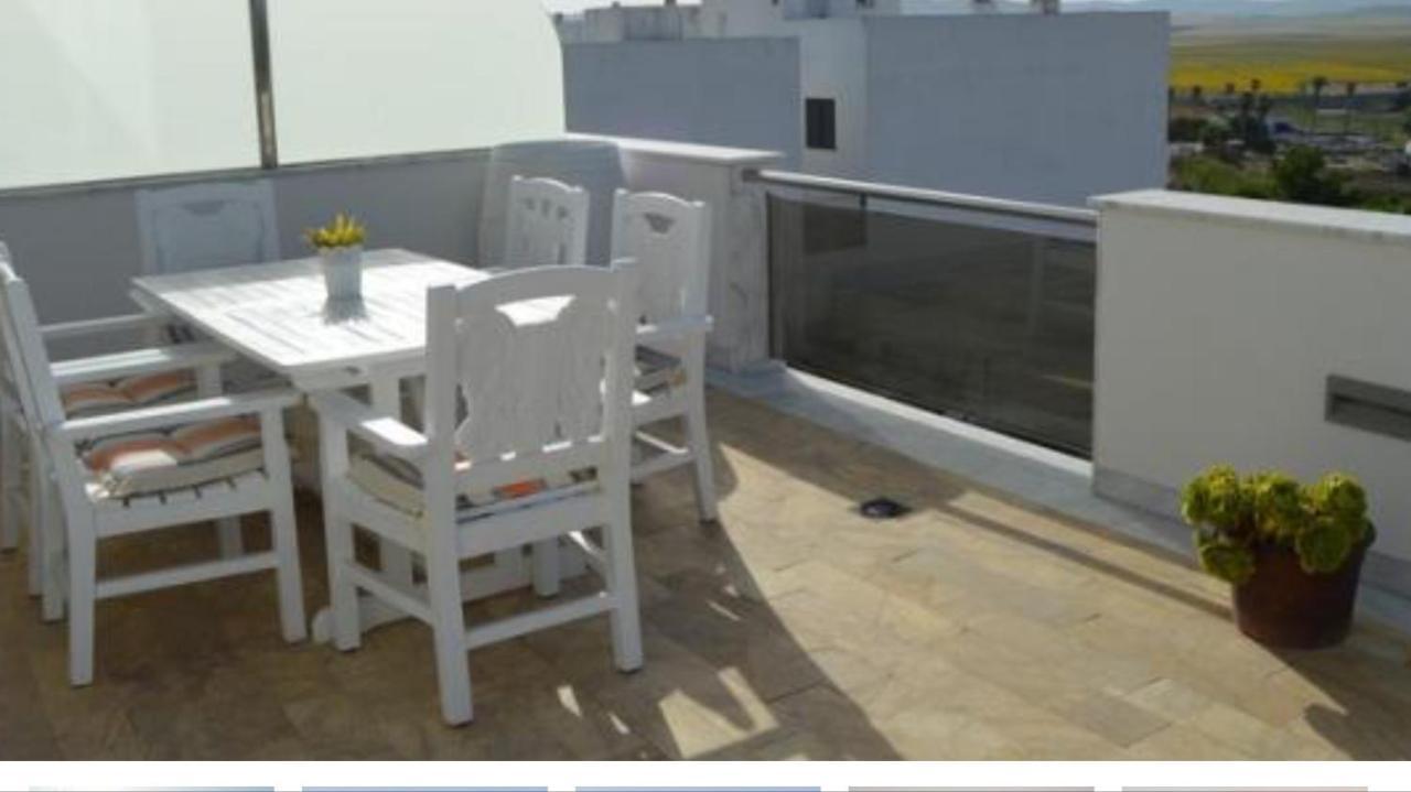 شقة Bellavista Duplex Superior كونيل ذي لا فرونتيرا المظهر الخارجي الصورة